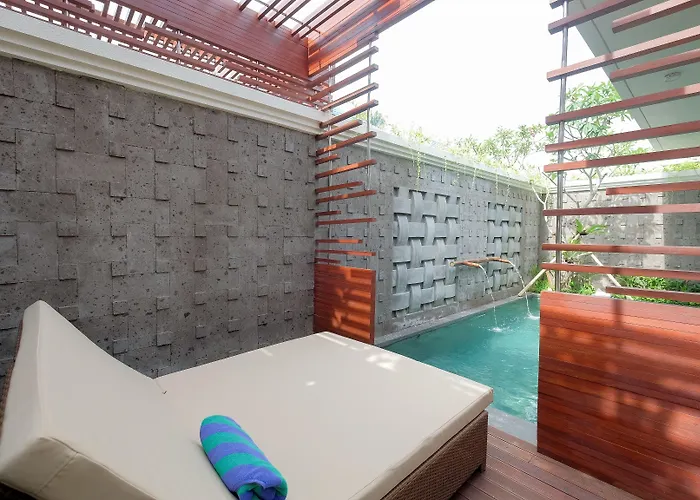 Bougainville * Seminyak