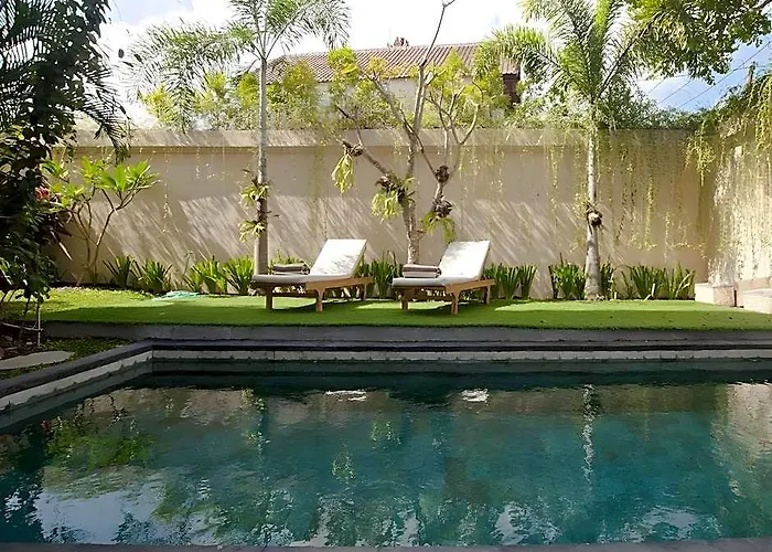 Bougainville Villa *
