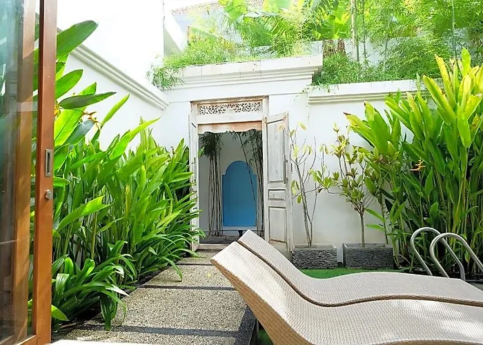 Bougainville Villa *