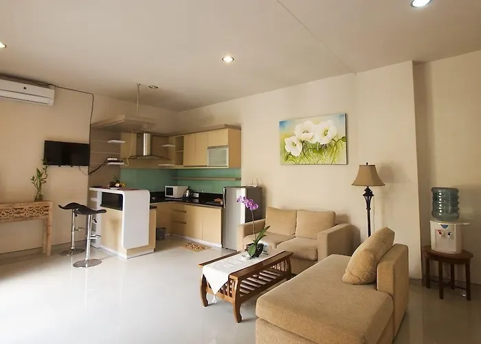 Bougainville * Seminyak